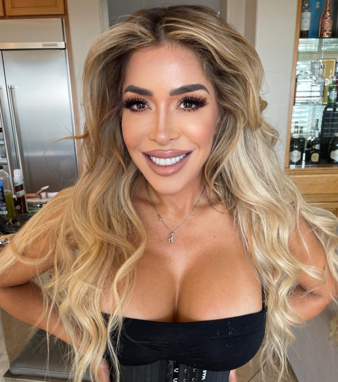 Olga Loera Personal Details and Biography